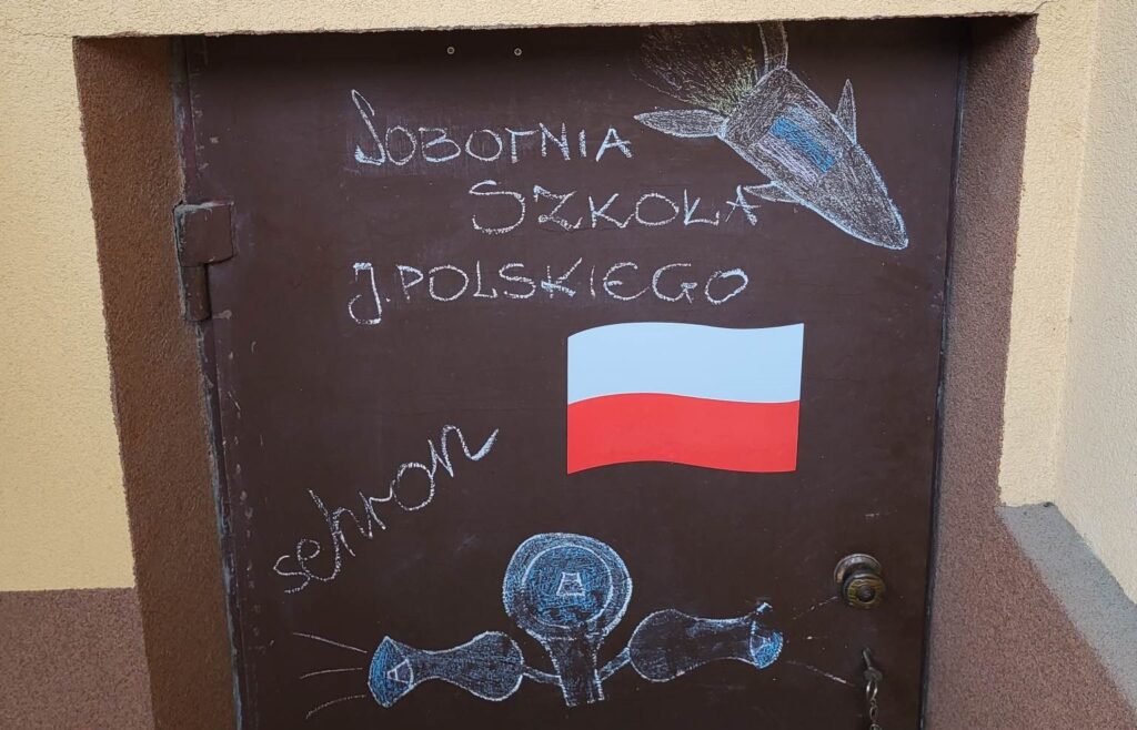 Sobotnia szkoła j. polskiego w Czortkowie jest jednocześnie schronem